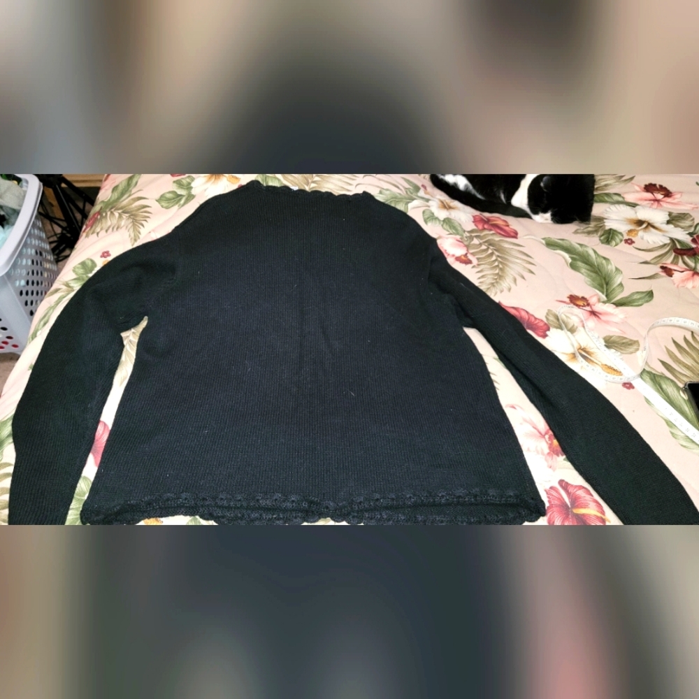 #268 Festive Black Cardigan with Holiday Embroidery,sze. XL - Picture 2 of 16